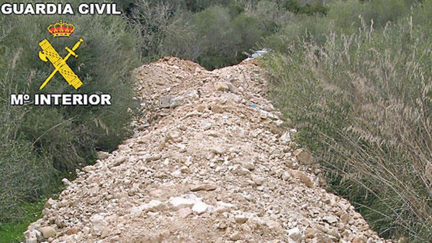 Los escombros provenían de un chalé de Cala Serena.