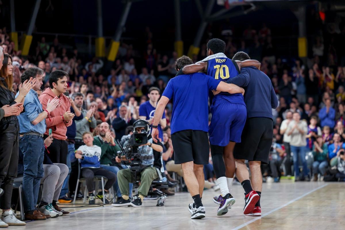 La grave lesión de Metu ha vuelto a trastocar los planes del Barça en el momento clave