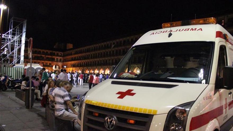 30 personas y seis ambulancias de Cruz Roja, en la Noche Blanca del Flamenco de Córdoba