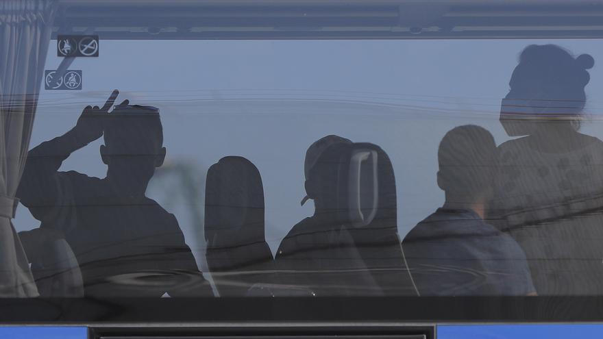 Jóvenes procedentes de Mallorca en el autobús en una imagen de archivo.