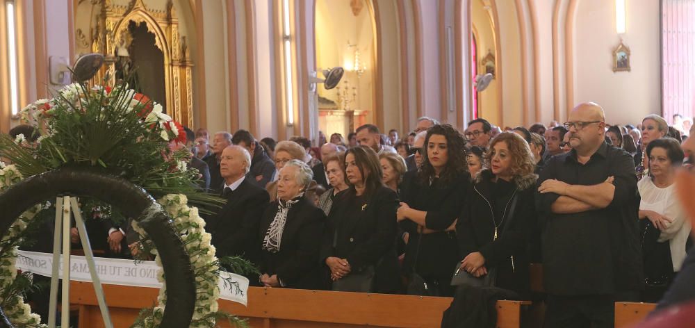 Funeral de Chiquito de la Calzada en La Trinidad
