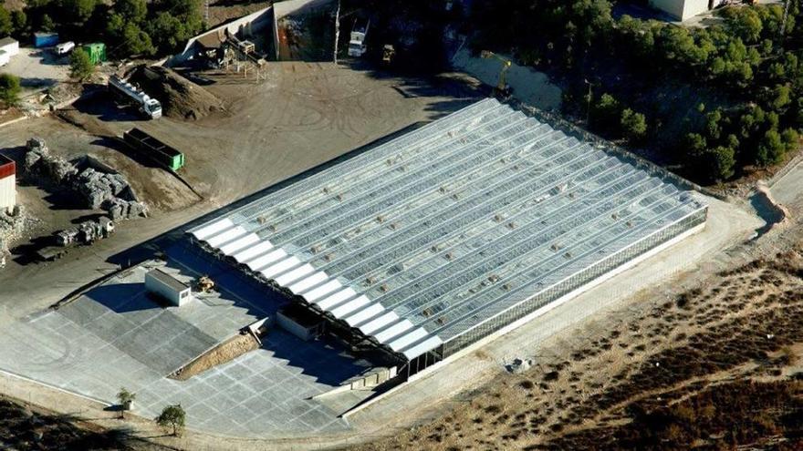 La actual planta cuenta con cuatro túneles de secado donde se tratan los lodos.