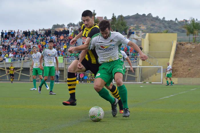 Futbol. Partido entre Villa Santa Brígida y ...