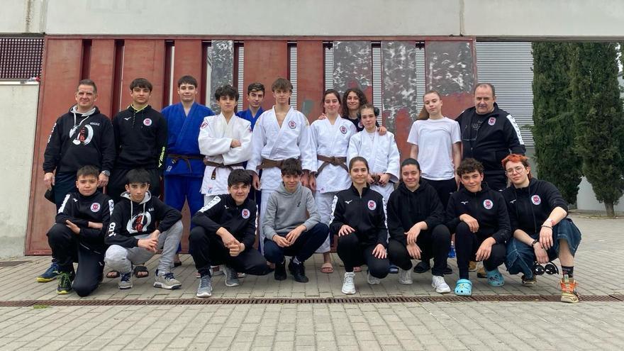 Expedición zamorana al Campeonato de Castilla y León infantil y cadete de Judo