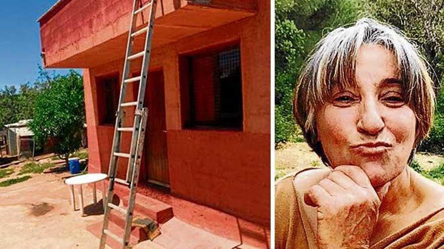 Escalera con la que un intruso se coló en la casa de la mujer. A la derecha, Araceli Currás.