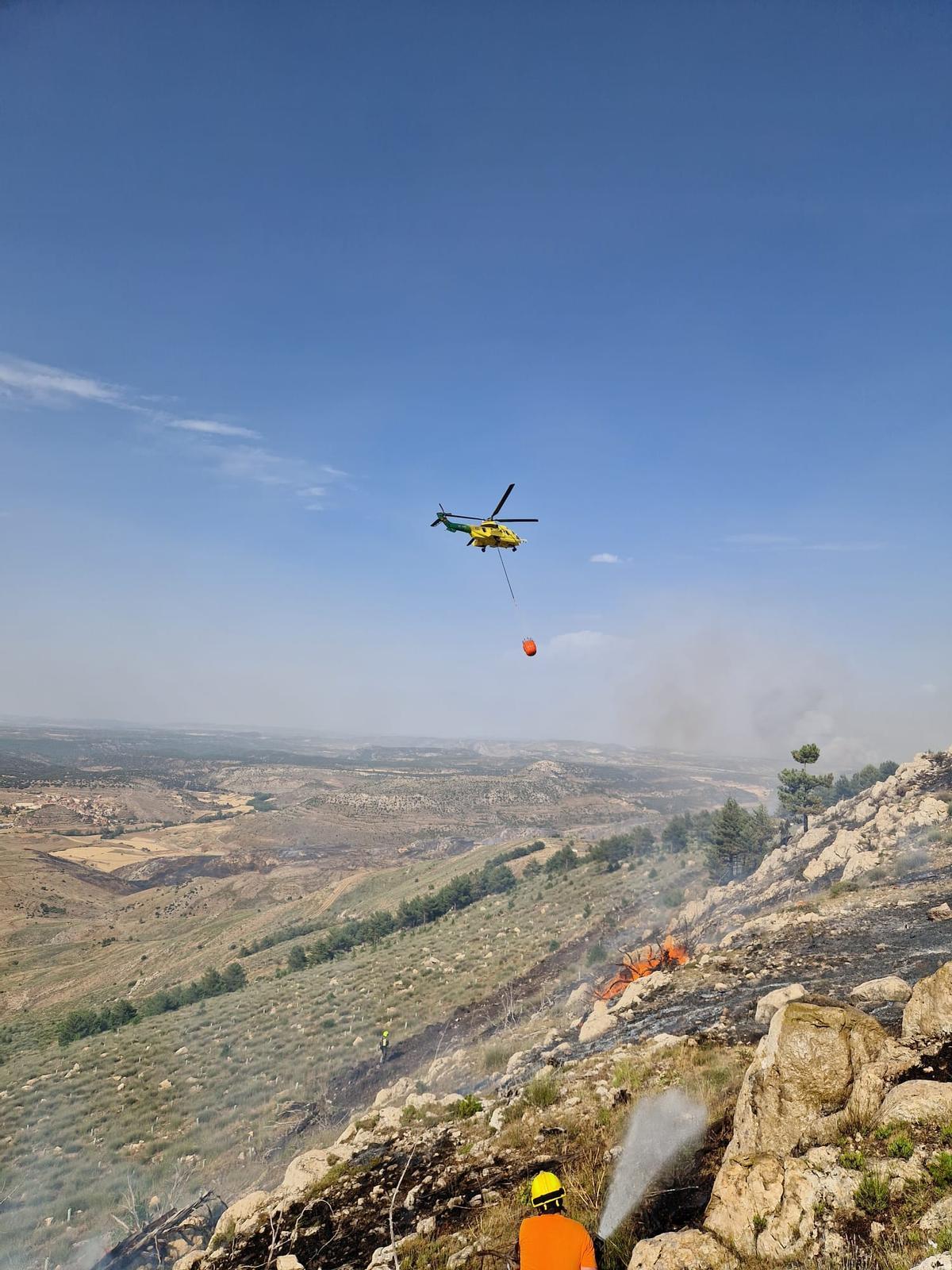 Evolución del incendio en Ejulve.