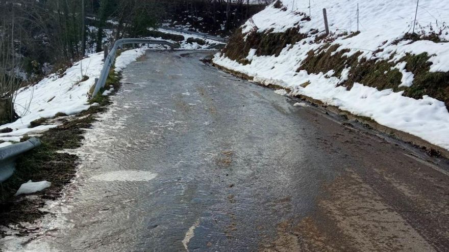 Asturias registró ayer el día más frío del invierno, con 7 grados bajo cero en Degaña