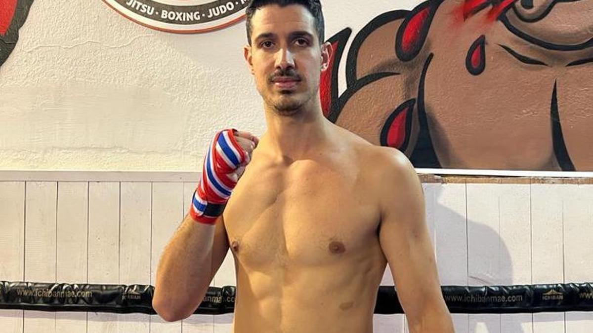 El luchador ibicenco Israel Colón, aspirante al balear.