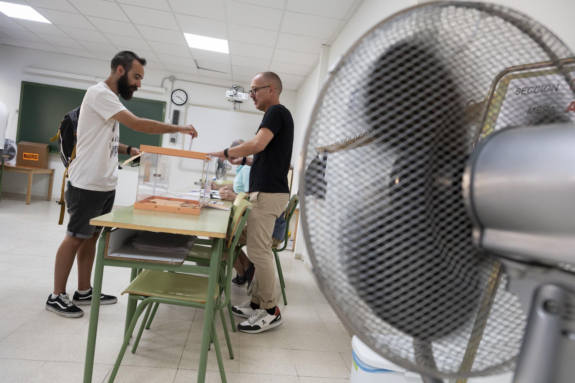 Casi 37,5 millones de ciudadanos llamados a votar en las elecciones generales