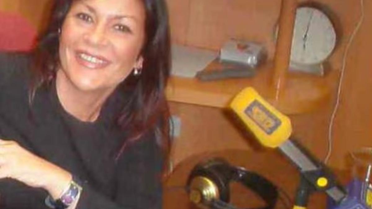 Paloma Toyos en los estudios de Los 40 en una imagen de 2003.