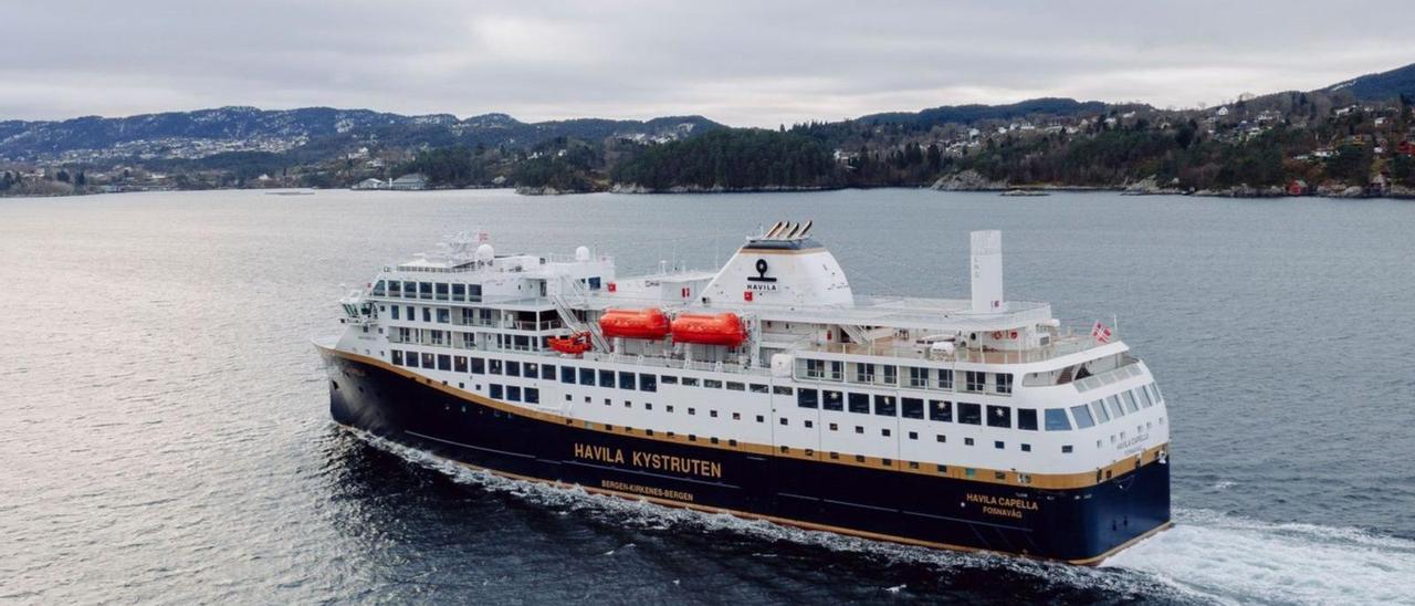 El “Havila Capella”, uno de los cuatro barcos encargados por la naviera.   / HK