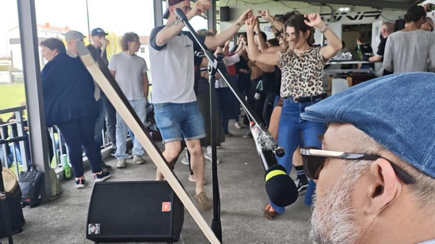 "Esto Ye Ciares" canta y baila para festejar sus cinco años