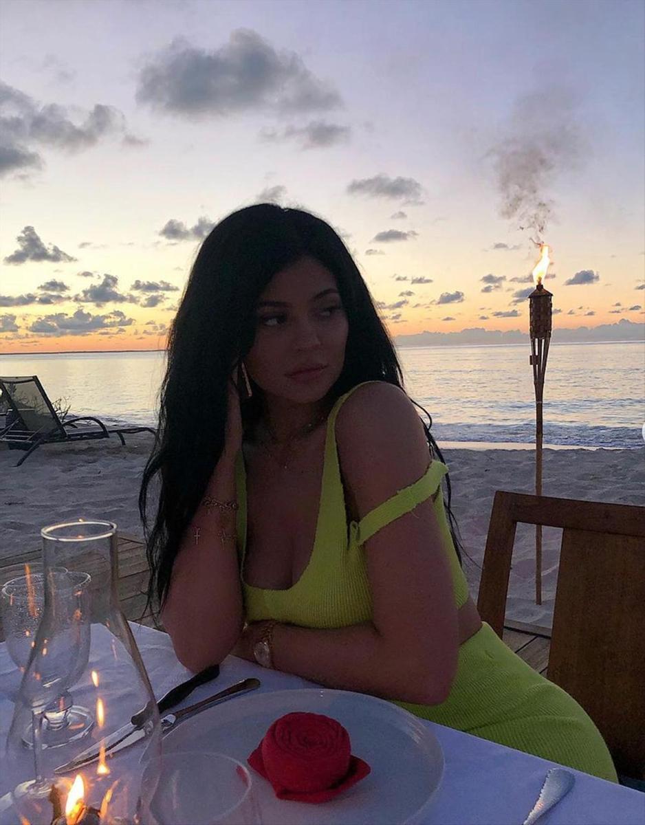 Kylie Jenner de cena romántica