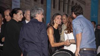 La reina Letizia aterriza en Mallorca con sus hijas