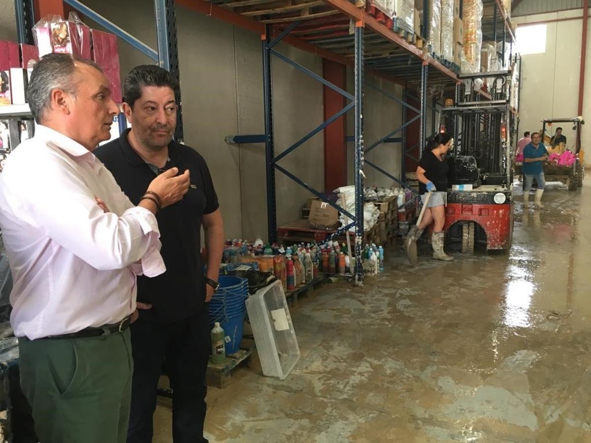 Gota fría en la Vega Baja: Los agricultores cifran en 550 millones las pérdidas en el campo de la provincia de Alicante