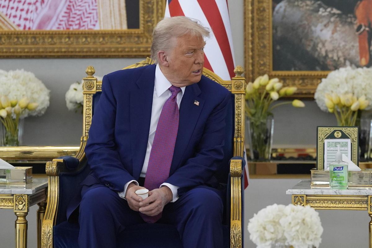 Trump comienza en Arabia Saudí su gira por Oriente Próximo