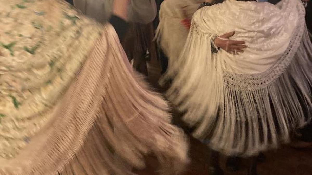 El 'Ball de Mantons' es una de las citas más importantes del Carnaval de Vilanova i la Geltrú