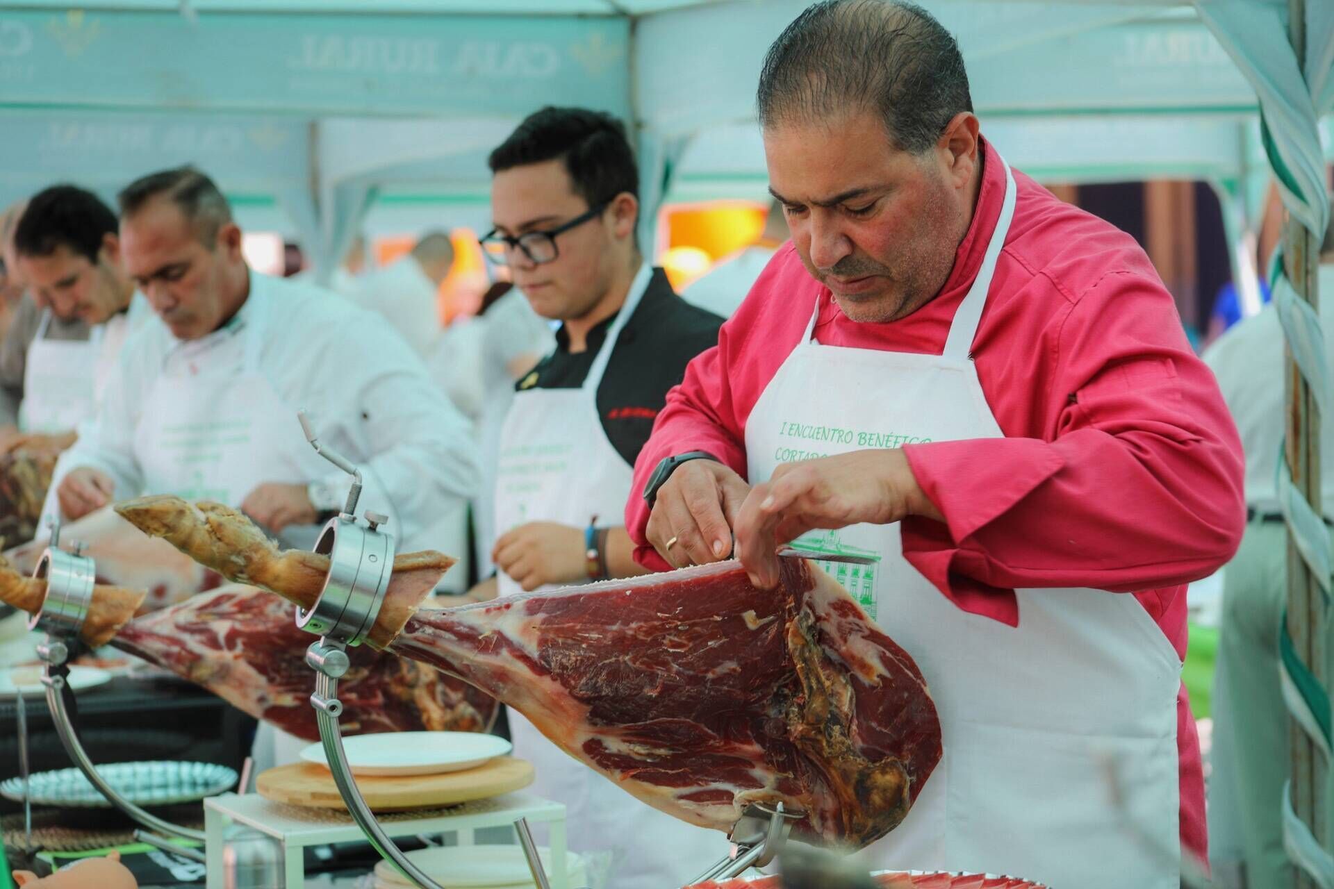 Zamora. I Encuentro Benéfico de cortadores de jamón de Zamora, a beneficio de AECC