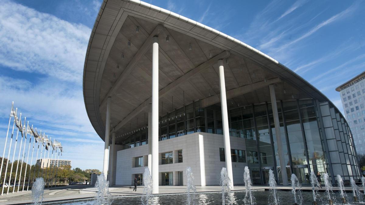 Edificio del Palacio de Congresos de València.