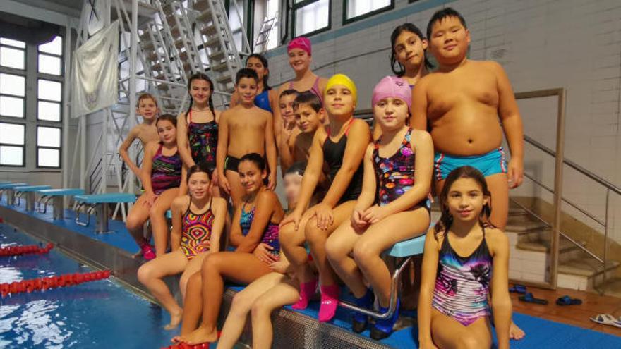 Deportes en Pontevedra | Marín estrena escuela municipal de trampolín, la quinta de España