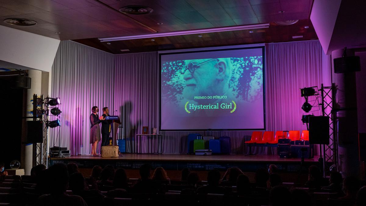 Un momento da gala de clausura do domingo.