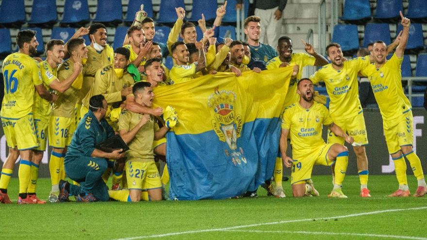 El Tenerife, nueve puntos  más que la UD tras el derbi