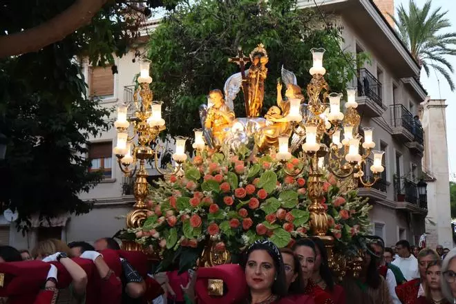 Pasión por la patrona de Novelda