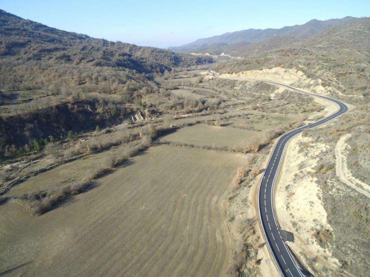 Longás deja de ser el único municipio zaragozano sin carretera