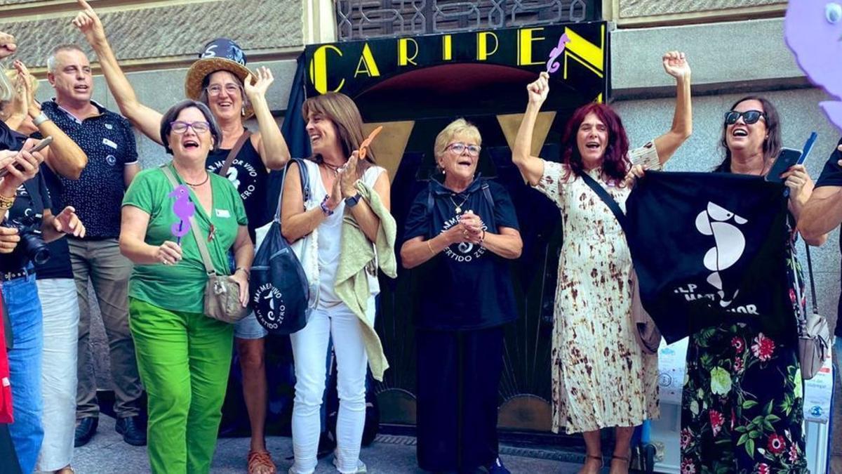 Los promotores de la ILP del Mar Menor celebran la votación del Senado.