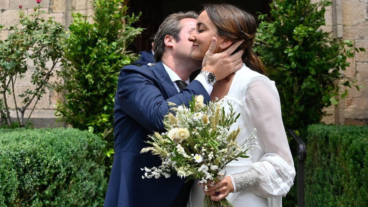 Lucía Pombo y Álvaro López Huerta en su boda en Segovia