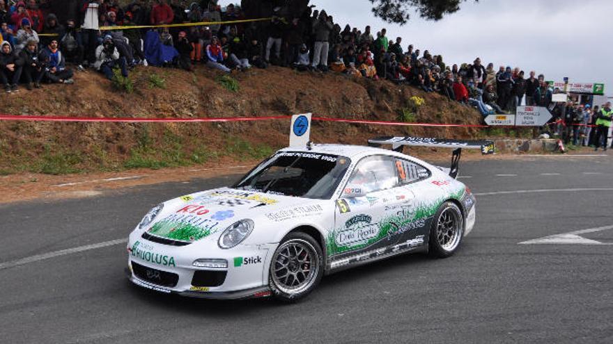 Sergio Vallejo con el Porsche 911 GT3-2010.