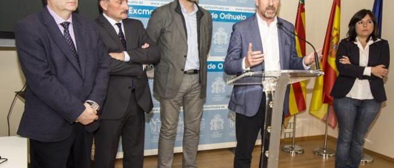 El PP pacta con C&#039;s su entrada en el gobierno de Orihuela