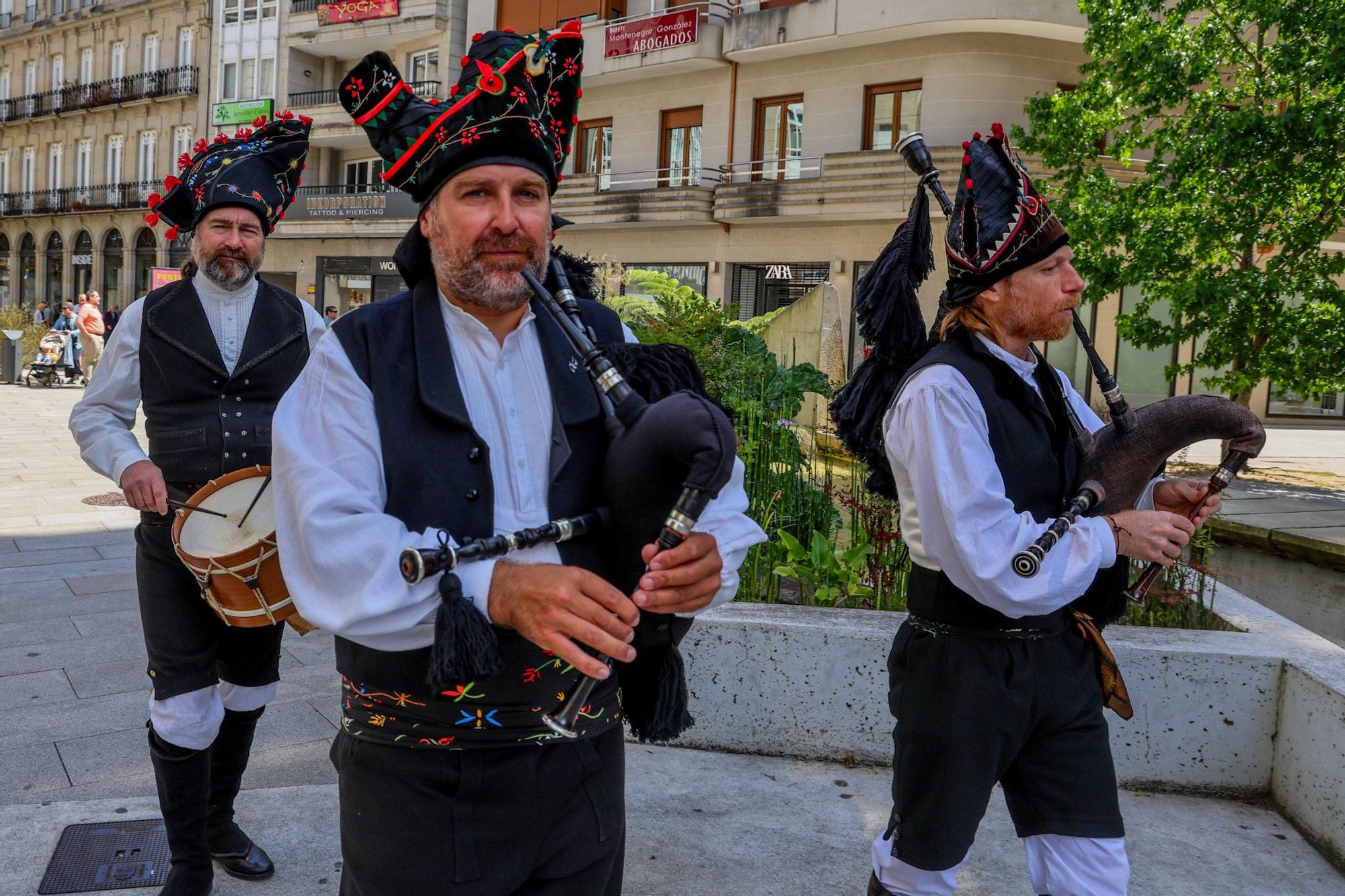 Santa Rita llena Vilagarcía de devoción, fiesta y tradición