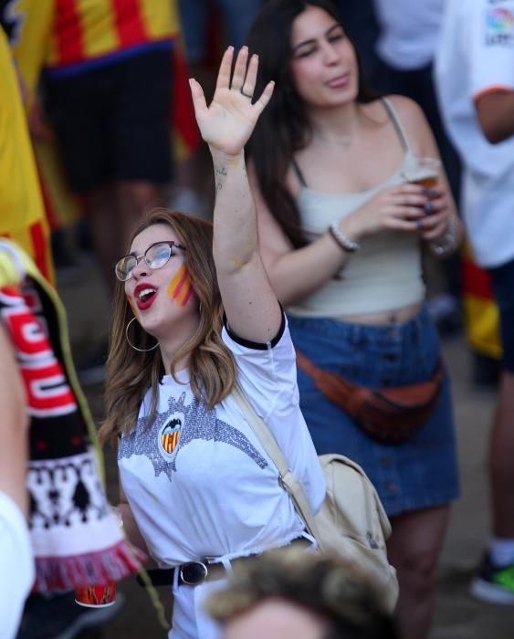 Fan Zone del Valencia CF en Sevilla