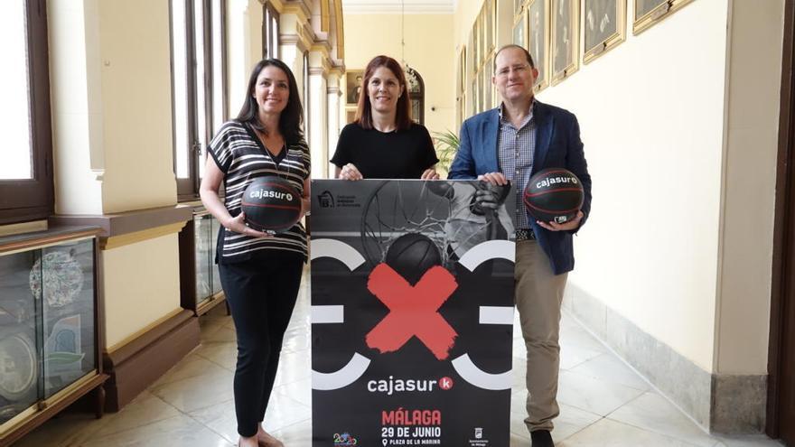 La Plaza de la Marina acoge un torneo de baloncesto 3x3