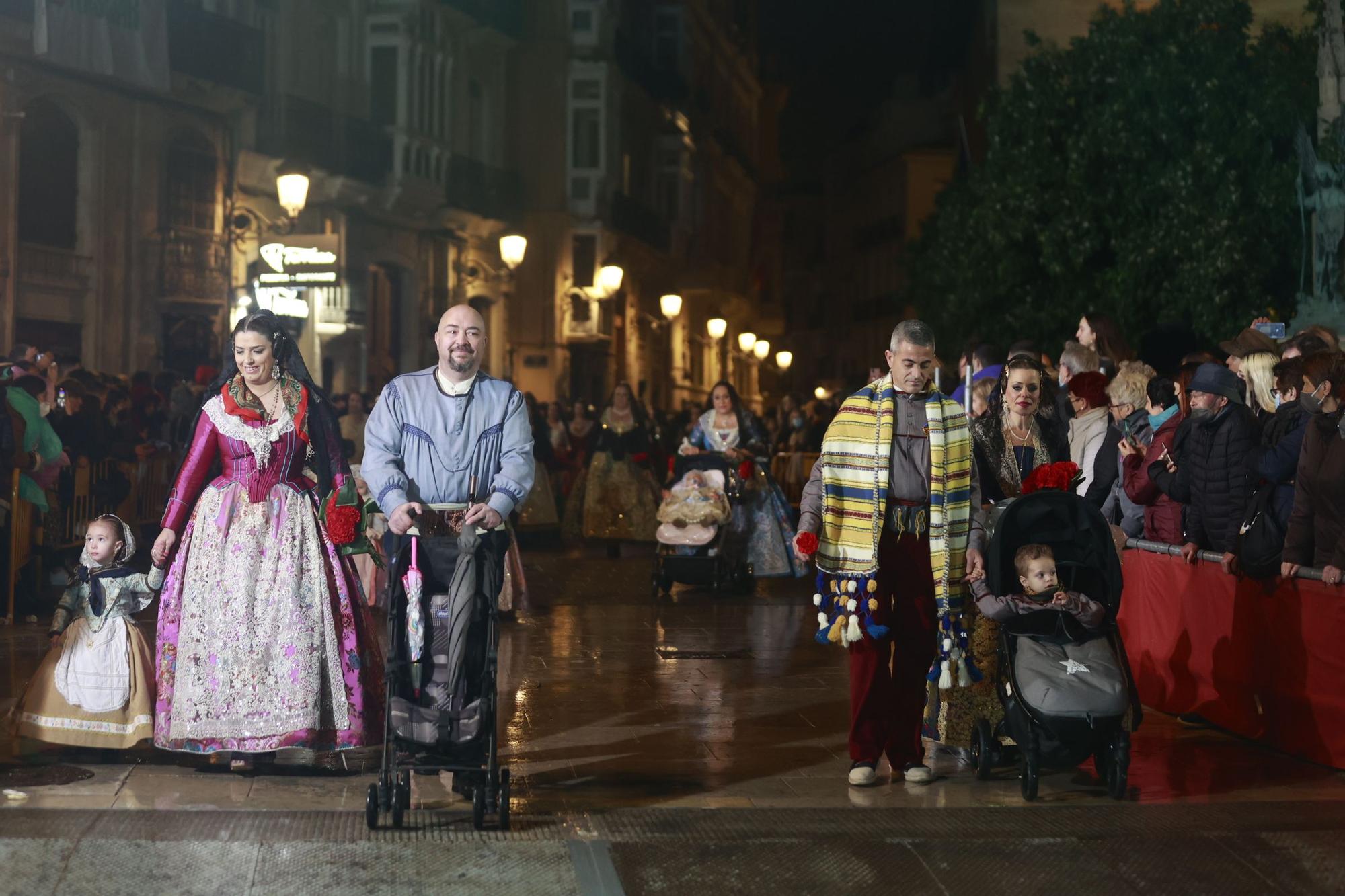 Búscate en la Ofrenda por la calle Quart (entre 22.00 y 23.00 horas)