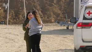 Hamás pone en libertad a la soldado israelí secuestrada