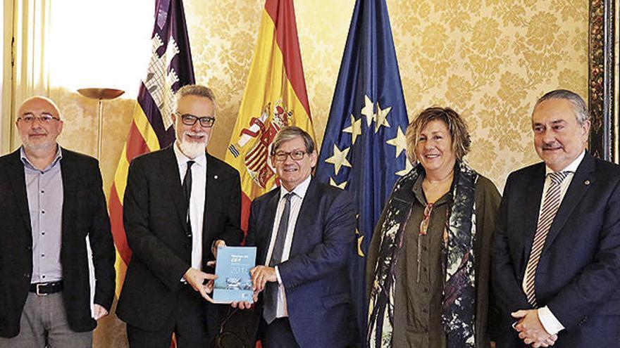 Uno de cada tres baleares tiene dificultades para llegar a fin de mes