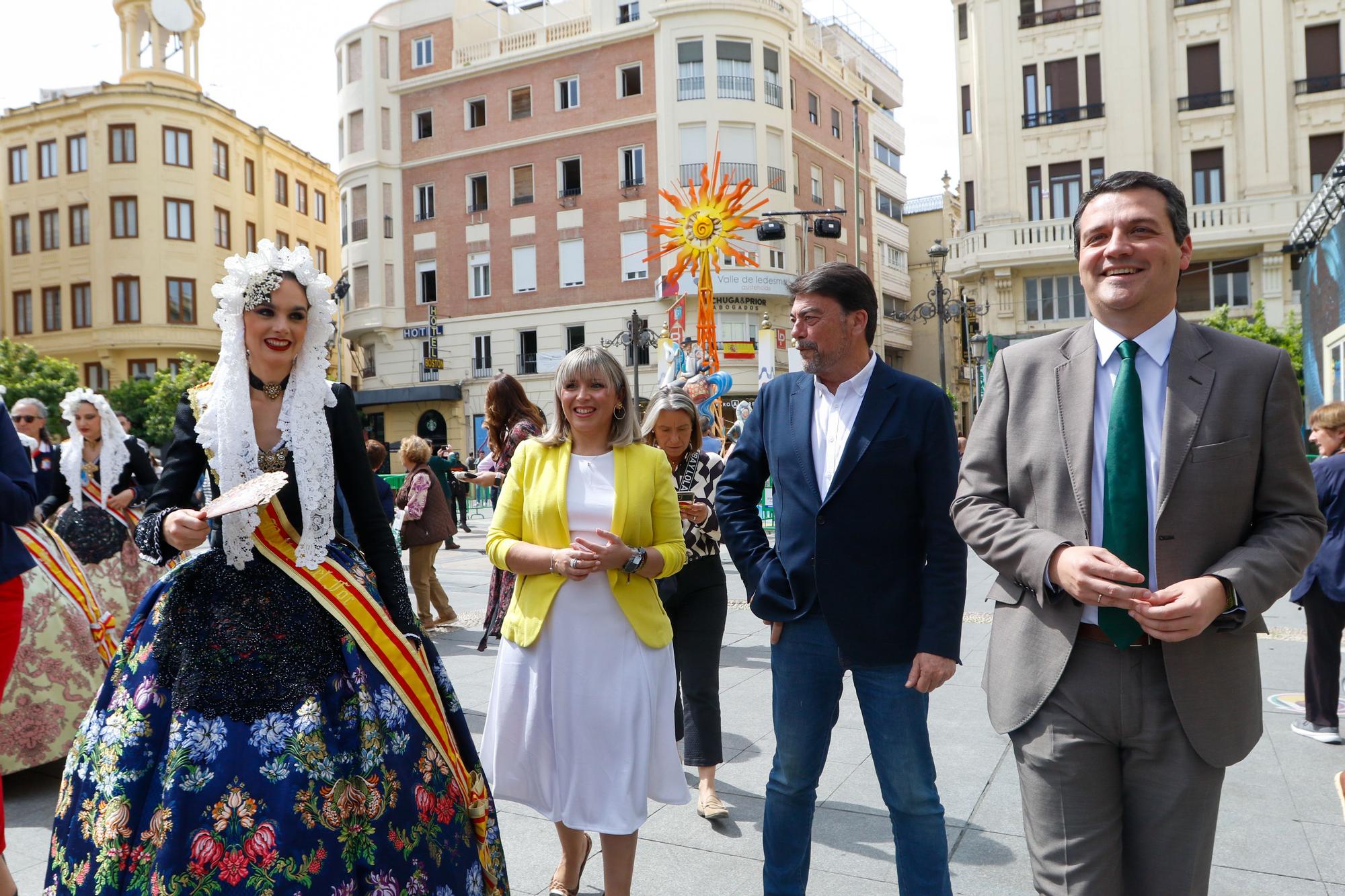 Alicante promociona su imagen en Córdoba con un arroz gigante