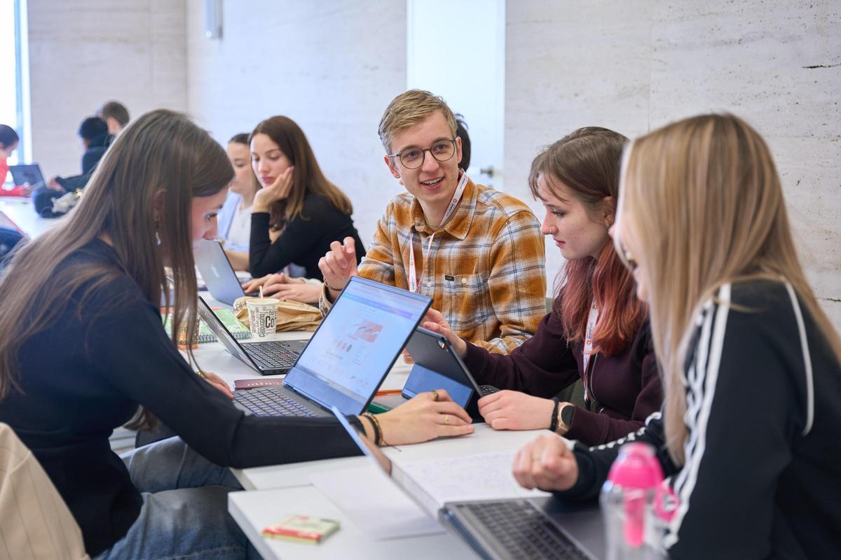 La Universidad San Jorge ha recibido esta semana a los estudiantes internacionales que participan en los Blended Intensive Programmes (BIP)