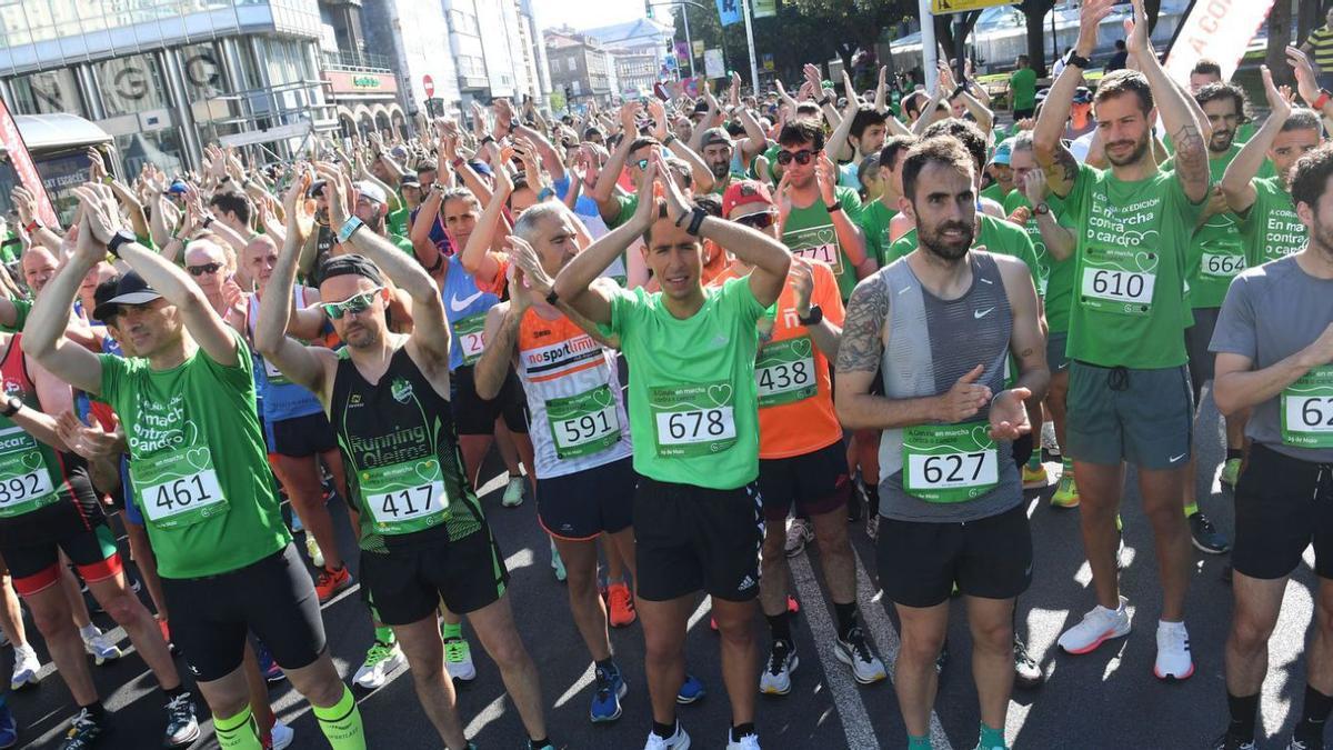 Momento de la salida de la Carrera contra el Cáncer desde el Obelisco. |  // CARLOS PARDELLAS 