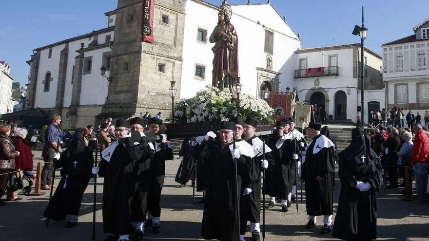 Últimos pasos de la Semana Santa betanceira