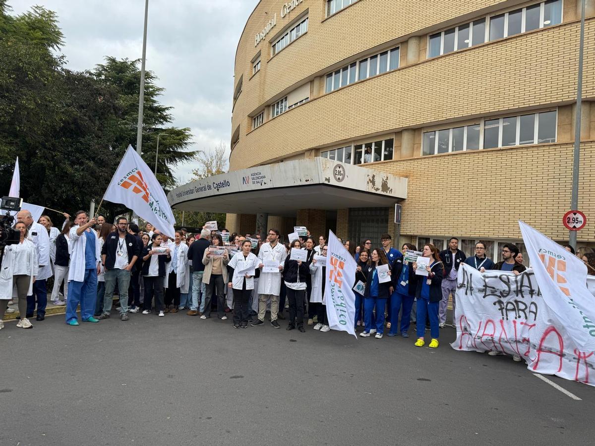 Concentraciones de médicos, de norte a sur de Castellón