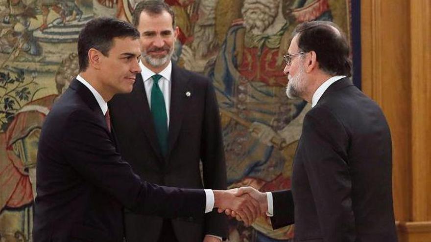 Sánchez prepara gestos políticos para Cataluña y Euskadi