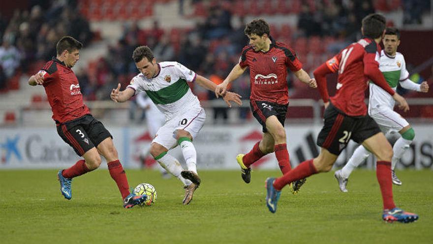 El Elche remonta con 10