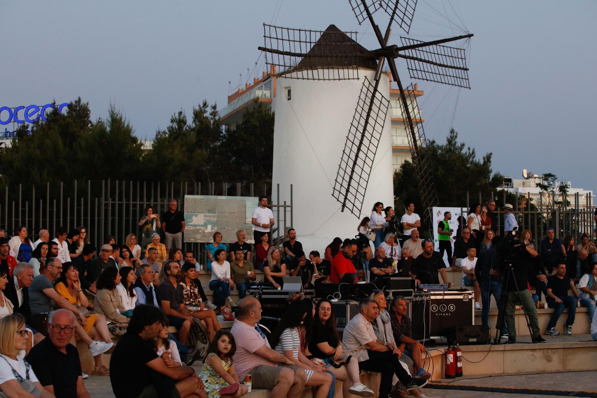 Las imágenes del concierto de Sophie Auster en Ibiza