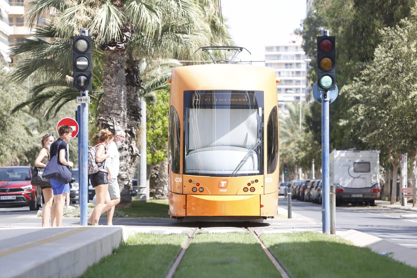 La conexión del TRAM de Alicante con el Hospital de Sant Joan se hará con un ramal desde la playa de San Juan