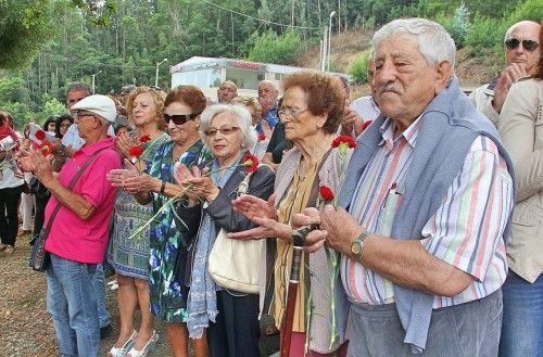 Homenaje en Cangas a los mártires de Anguieiro