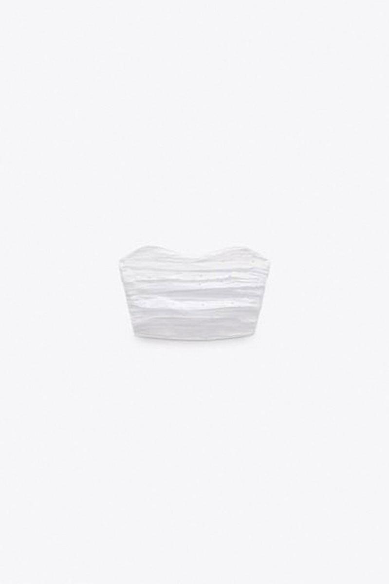 Top corsetero con bordados de Zara (precio: 22,95 euros.
