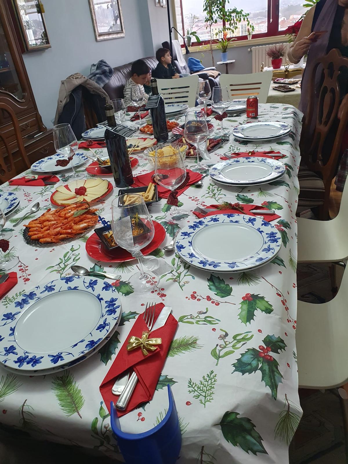 Presentación de una mesa navideña, ayer en un hogar de Vigo.